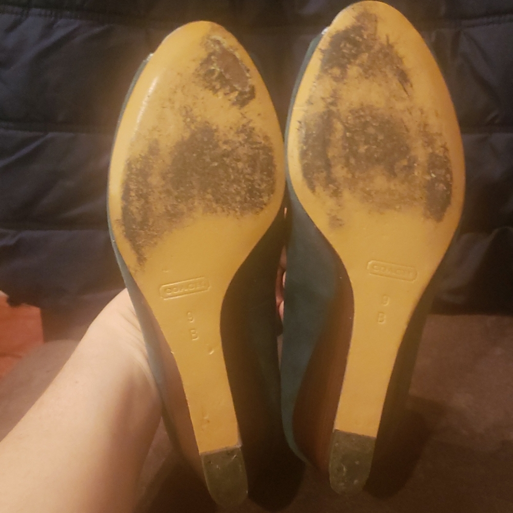 PRIVATE LISTING COACH SUEDE TEAL WEDGE HEELS 9 - Picture 5 of 10